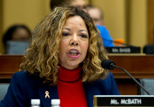 USA Today: Parkland shooting spurred a grieving mom to run for Congress. Now she’s voting for new gun laws