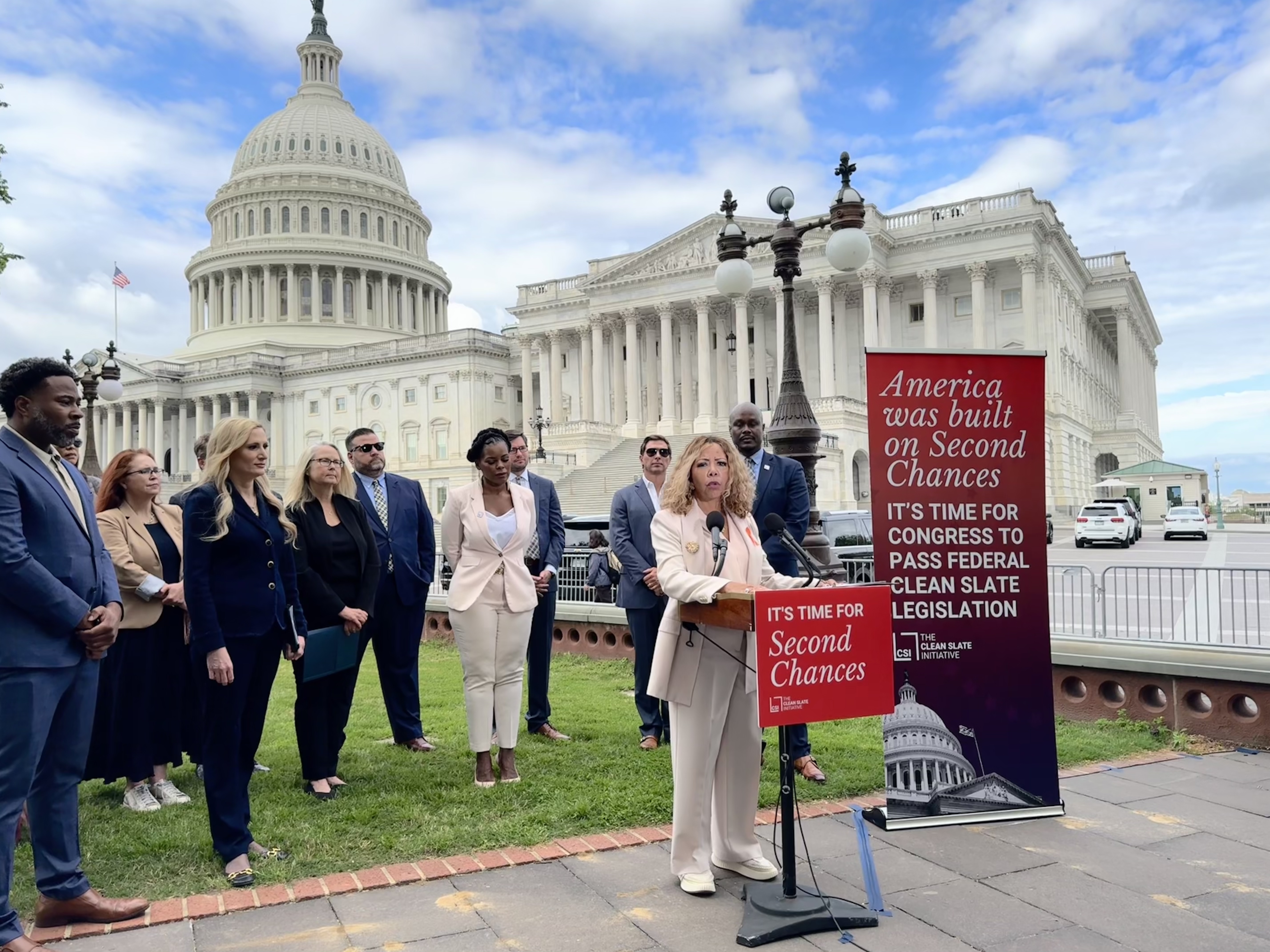 Federal News Network: House Democrats pressure Bureau of Prisons leadership on staffing ‘crisis’